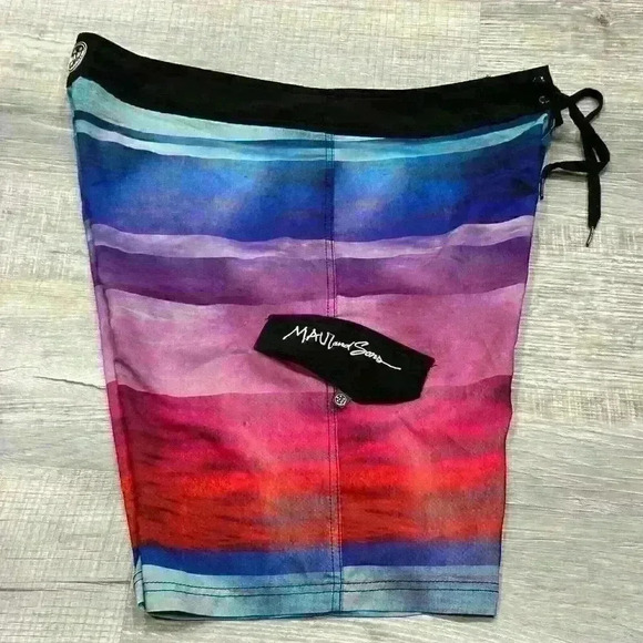 MAUI AND SONS 4-way Stretch Board Shorts Cargo Pocket Men's Size 37” X 10” EUC - Picture 2 of 16